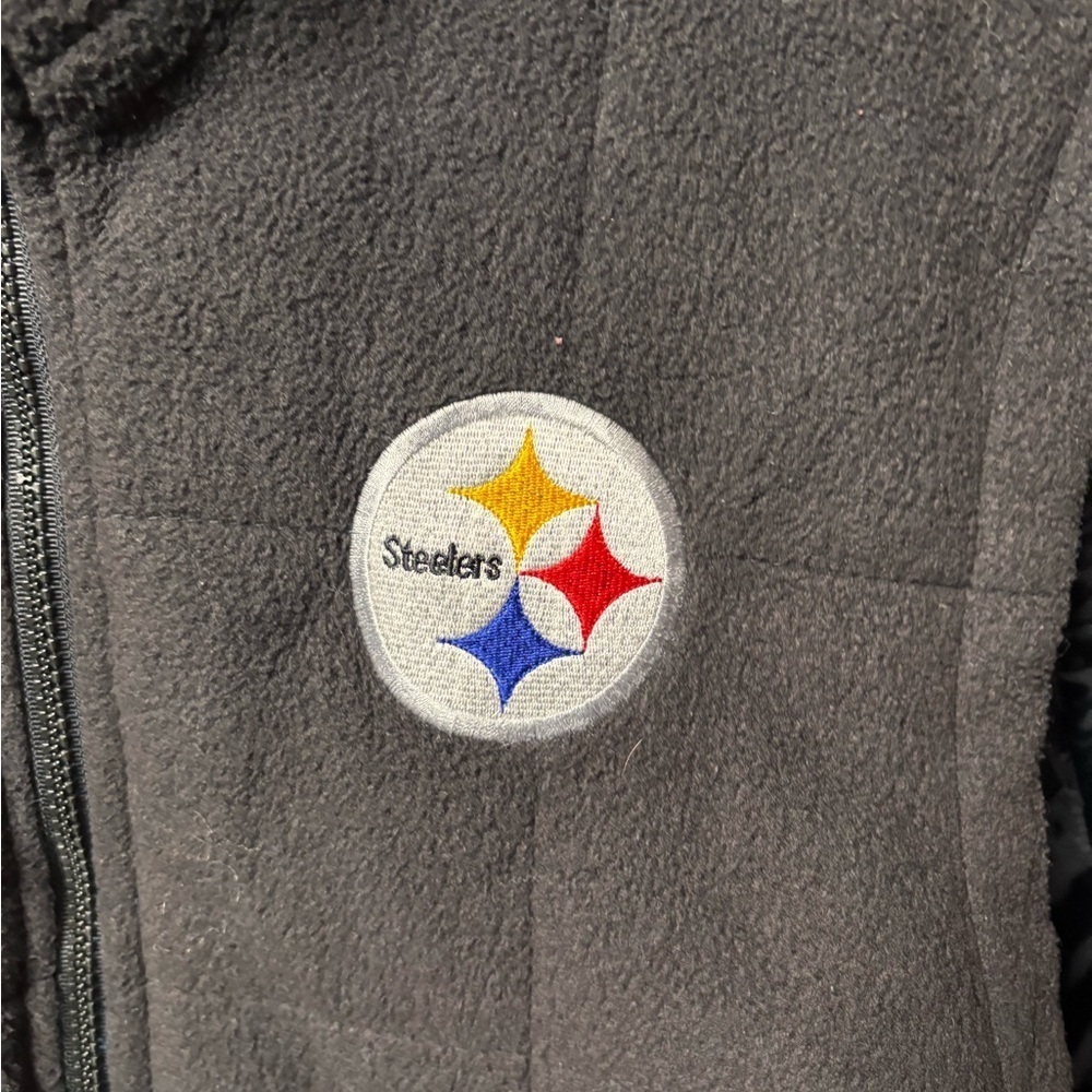 PUMA Pittsburgh Steelers Reversible Vest Men’s L Black Fleece Nylon NFL Jacket - Picture 2 of 6